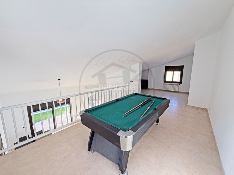 Foto 325ed54b-00d8-4191-977b-ce8af70829bb. Casa amb calefacció aparcament piscina a Nord Roses