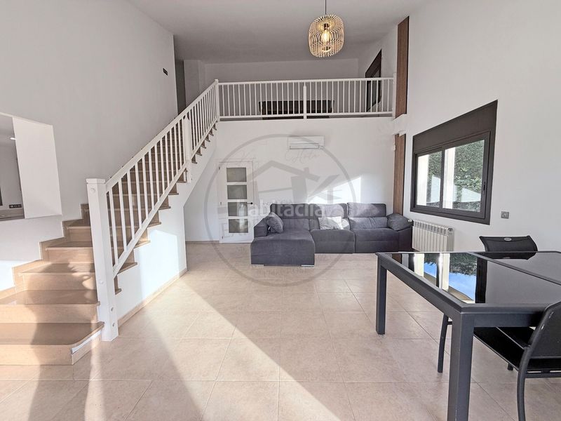 Foto 565f5ddf-18e6-475c-8c90-30d309afdcd3. Casa amb calefacció aparcament piscina a Nord Roses