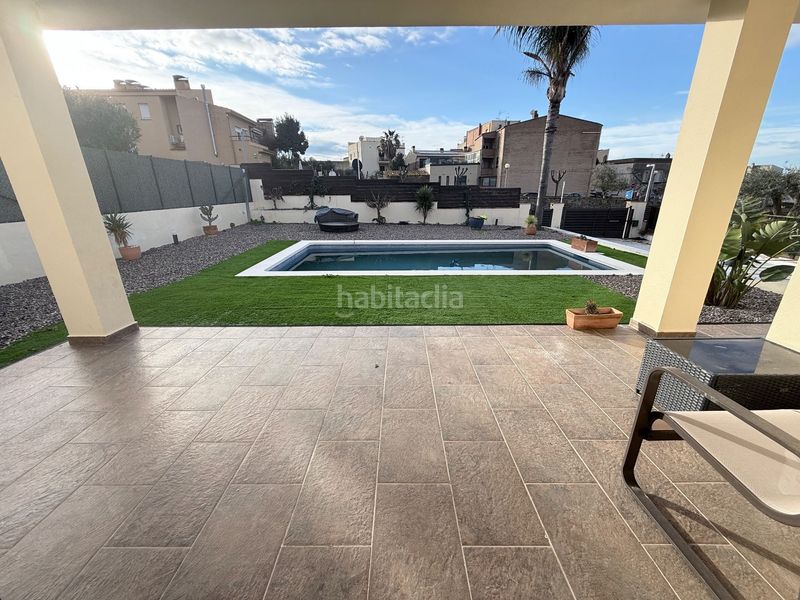 Foto 5f8ed228-fb4f-4910-b77c-bf91c264a152. Casa amb calefacció aparcament piscina a Nord Roses