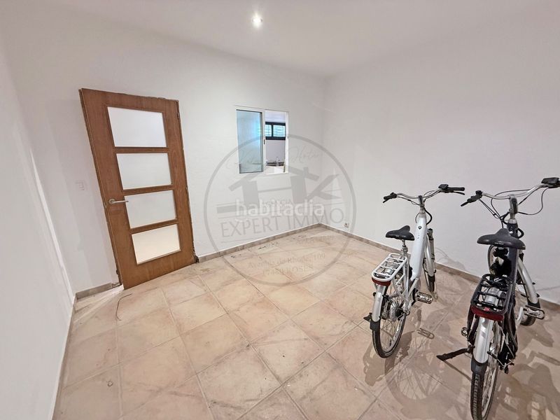 Foto c3e5cc2c-f757-4c09-a8e9-60ce5f349ae3. Casa amb calefacció aparcament piscina a Nord Roses