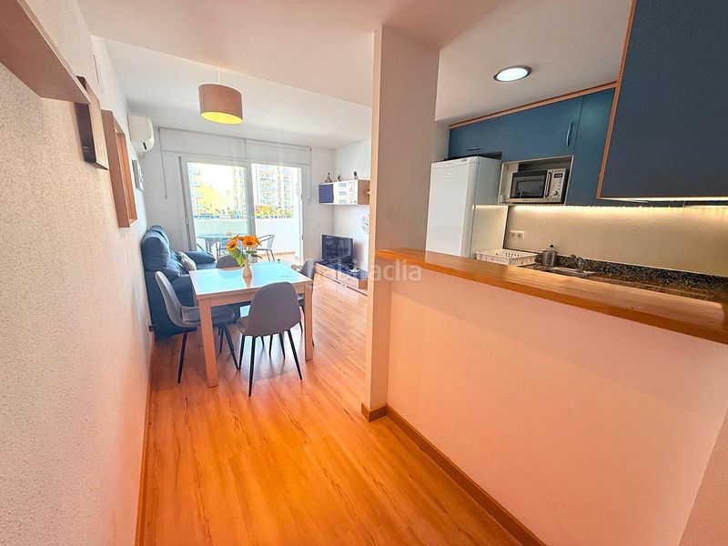 Foto 34eae493-f5d6-4ce3-8072-62400f418bc2. Apartament amb calefacció piscina a Santa Margarida Roses