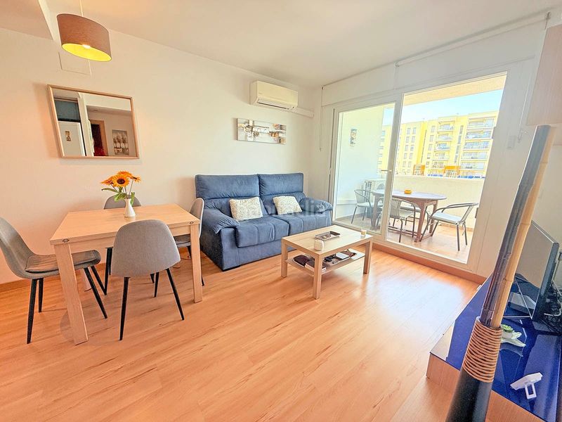 Foto d5b314ab-9b95-476c-9a94-fd9eef48c3e0. Apartament amb calefacció piscina a Santa Margarida Roses
