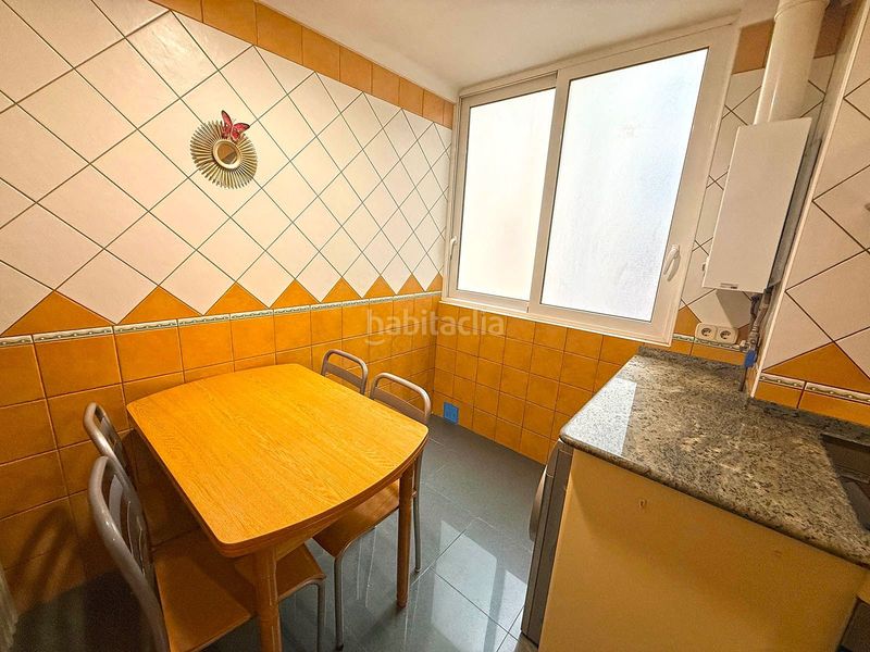 Foto 1dc1a032-65ef-4e7d-836b-be7e598f360e. Apartament amb calefacció a Centre Roses
