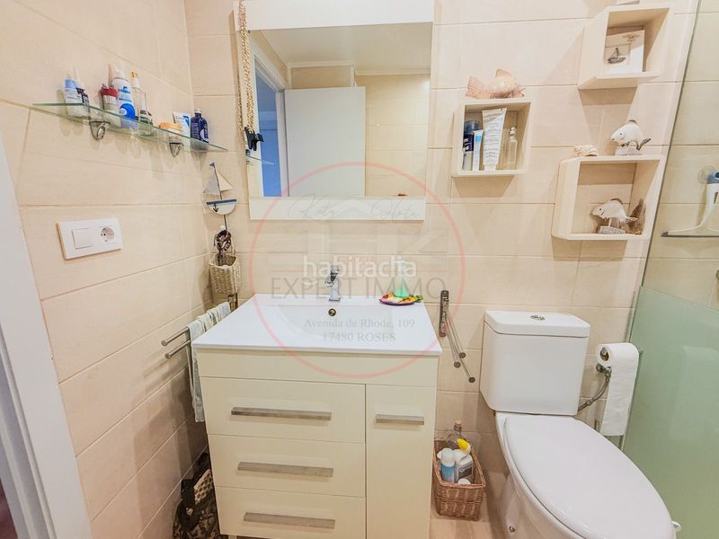Foto 8622b0d2-2eb7-45c5-887c-90d847f21509. Apartament amb calefacció aparcament a Santa Margarida Roses