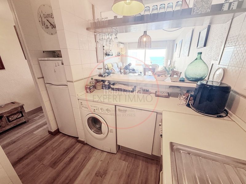 Foto 9b79d192-6c56-461d-a00b-51c9975594c4. Apartament amb calefacció aparcament a Santa Margarida Roses