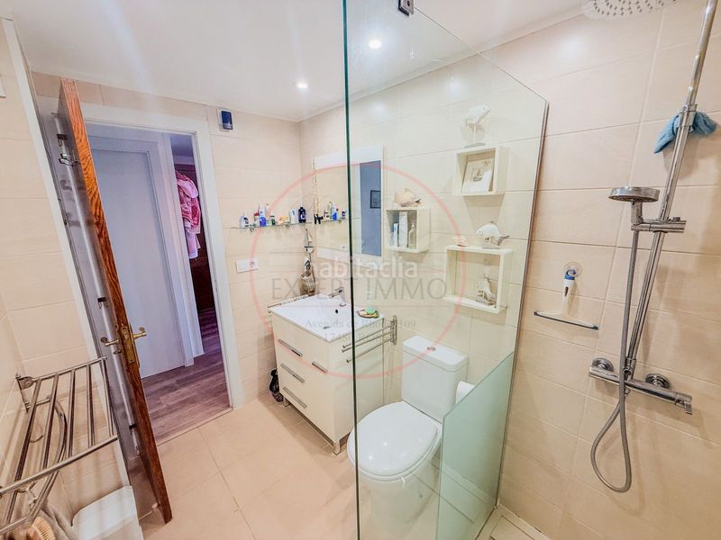 Foto c3b35b8c-3318-432b-bb36-a3bbeea7daf4. Apartament amb calefacció aparcament a Santa Margarida Roses