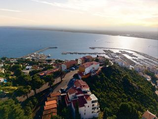Casa a schiera  Pujada del puig rom. Magnífica casa adosada con vistas panorámicas al mar en puig rom