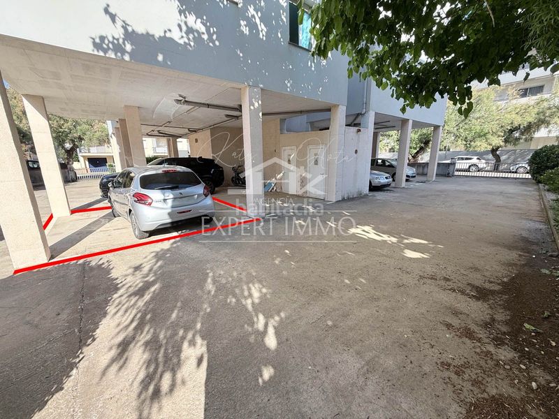 Foto 654574f8-2233-4276-ab68-1fed5b916ecc. Aparcament cotxe a Salatar Roses
