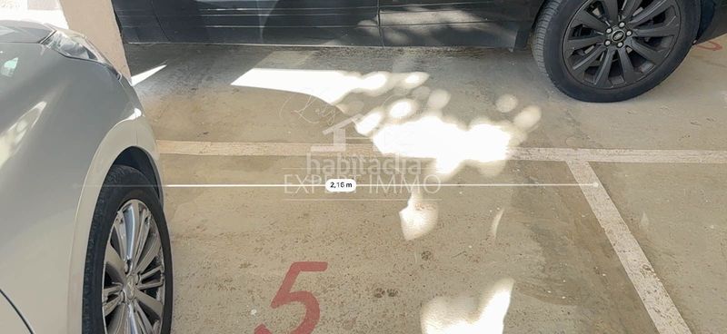Foto d0e3591b-92a3-4cb3-b8b8-8438f2363c1e. Aparcament cotxe a Salatar Roses