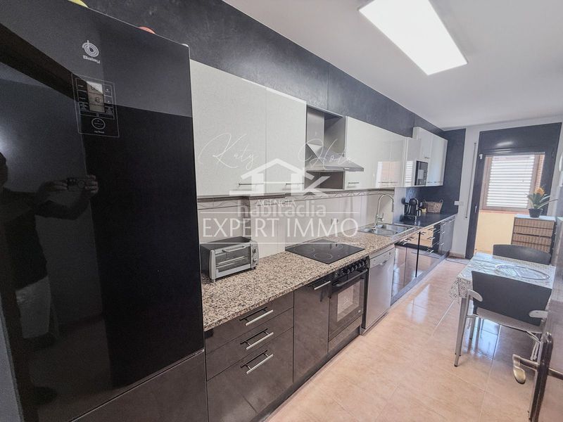 Foto 45cfd74d-ba70-417a-b2b8-a21d1614d242. Apartament amb calefacció a Vilajuïga