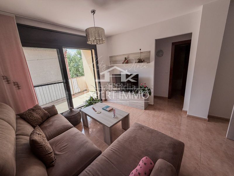 Foto 56a804f7-8a4a-4e3a-a608-1548e975db3b. Apartament amb calefacció a Vilajuïga