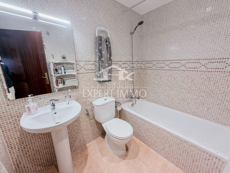 Foto e6adf16f-cefc-4e36-bddc-dc0acece0442. Apartament amb calefacció a Vilajuïga