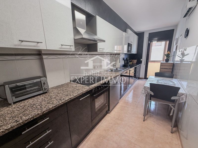 Foto e8d9b206-0acc-49b7-bf5d-5c73d1ad4743. Apartament amb calefacció a Vilajuïga
