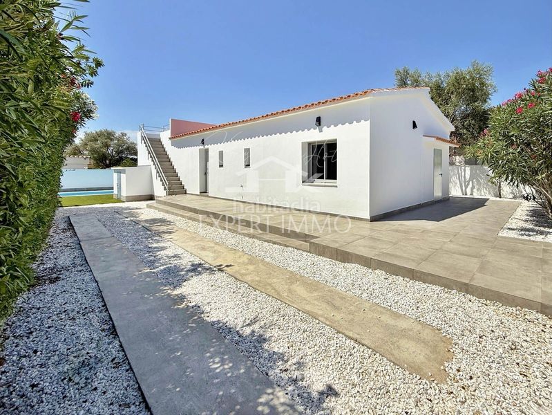 Foto f5aa9efc-7f9f-4a66-b877-e6d02a7fe9c0. Casa amb calefacció piscina a Nord Roses