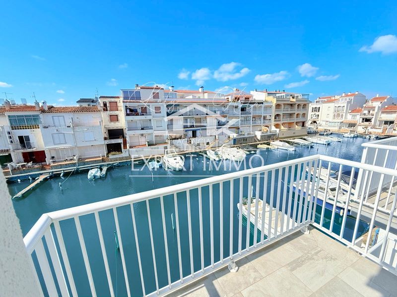 Foto 9efe7d09-13db-4579-b899-b9ff107a034c. Casa a petit port 64 a Port Banyuls - Port Alegre - Port Empordà Empuriabrava