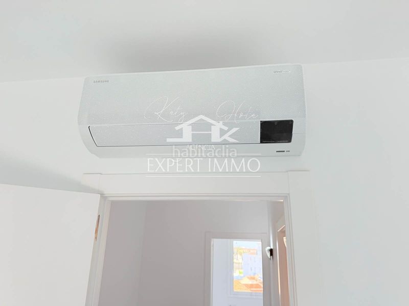 Foto aaa23b1e-e33d-4da6-b86e-f9277142275b. Casa a petit port 64 a Port Banyuls - Port Alegre - Port Empordà Empuriabrava