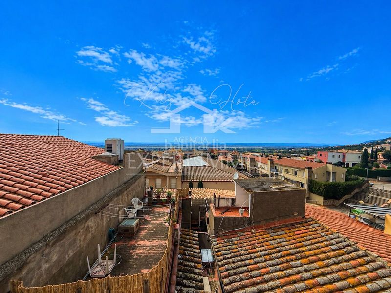 Foto 125738df-82dc-41fa-8076-408e22c386b8. Apartament a Palau-saverdera