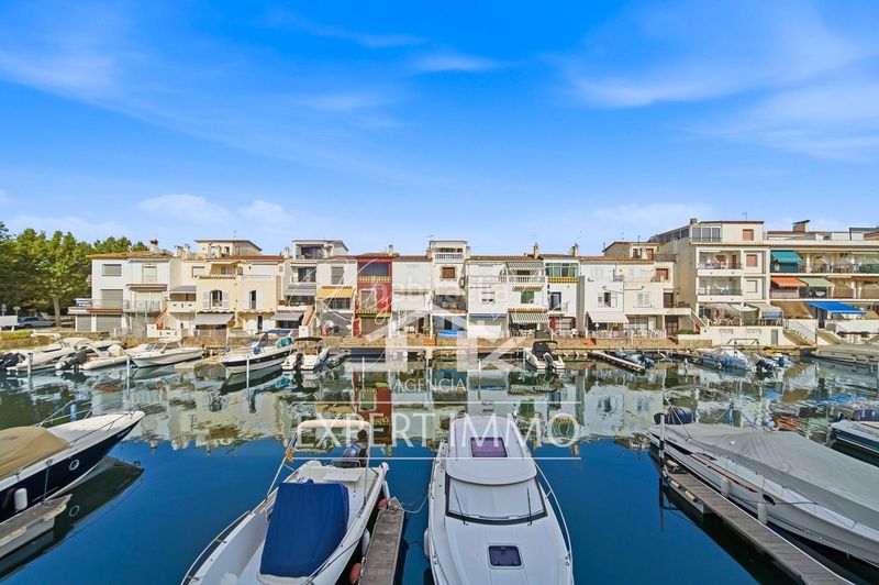 Foto d55ec0e6-ebc8-4310-9b29-19711351e057. Casa amb calefacció a Port Banyuls - Port Alegre - Port Empordà Empuriabrava