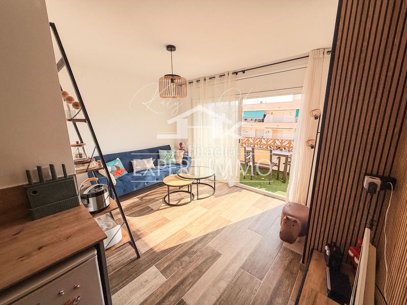 Foto 90c13edd-b287-4a9d-888d-fa2649c40477. Apartament a de la platja 43 a Santa Margarida Roses