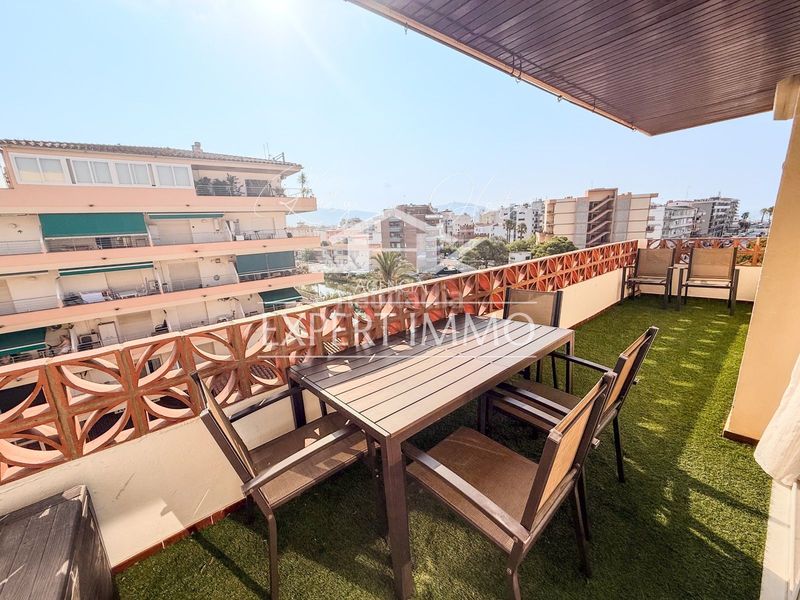 Foto ce07bad8-1f6d-4ca5-bc94-b95bd54fa0a6. Apartament a de la platja 43 a Santa Margarida Roses