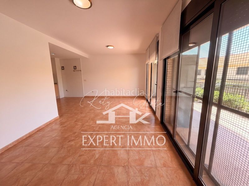 Foto 8fb7384c-00fb-40a8-98d7-f569588cfc2b. Apartament a figueres 10 a Torroella de Fluvià
