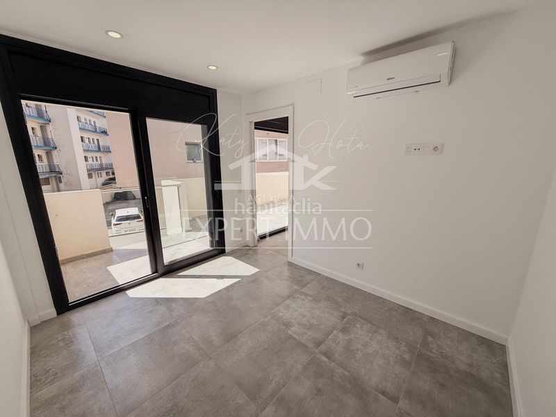 Foto 7bc90efa-8f8b-45b8-8037-9d5a06075c89. Apartament a de la punta llevant 12 a Santa Margarida Roses