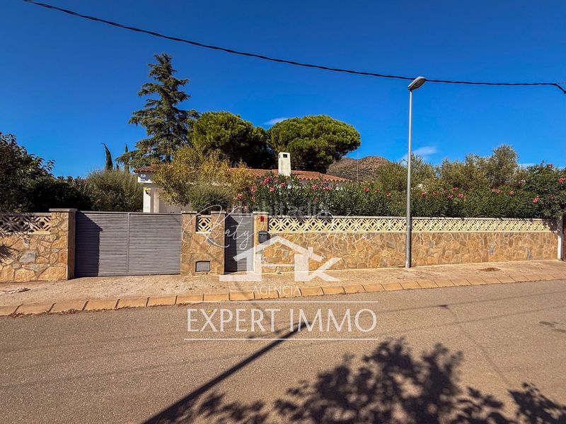 Foto a776993c-2138-45aa-9f74-018cd94704a7. Casa amb calefacció a Nord Roses