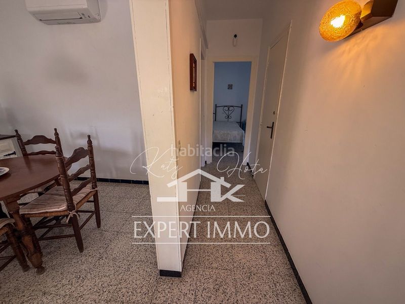 Foto b8a67275-23bf-41ec-9015-13bc075a7772. Casa amb calefacció a Nord Roses
