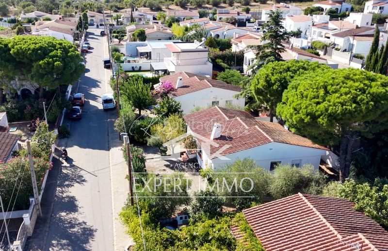 Foto d0897548-d82c-412c-b2c6-b7936a4a2449. Casa amb calefacció a Nord Roses