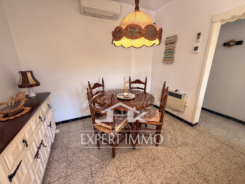 Foto e8a6ae66-5b16-4403-931d-69f17d80db18. Casa amb calefacció a Nord Roses