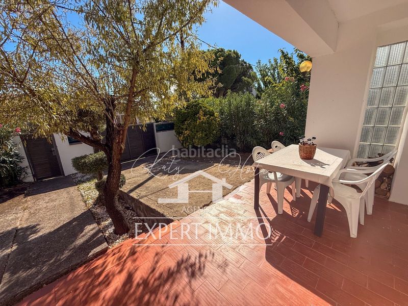 Foto f4366532-de26-415a-8a7b-184d591f7116. Casa amb calefacció a Nord Roses
