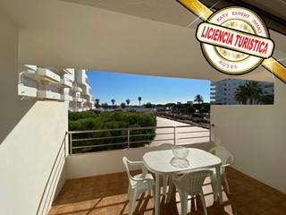 Piccolo appartamento in Bocana 8. Apartamento en roses, 2 habitaciones  vistas al mar y licencia t