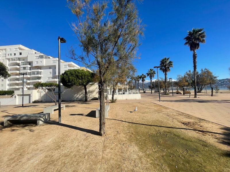 Foto e64aa7f1-b089-4069-b0e3-5c9a0a97f9a5. Apartamento en bocana 8 apartamento , 2 habitaciones vistas al mar y licencia turística! en Roses