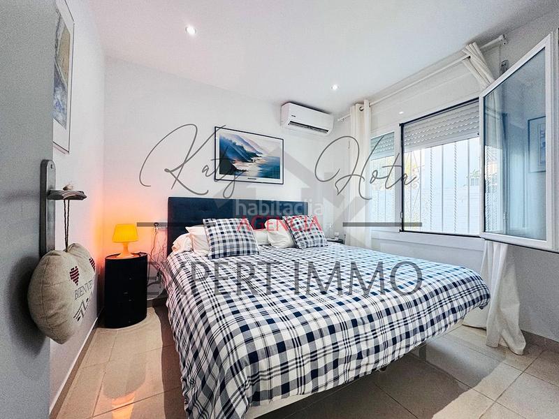 Foto 35f15b8a-1159-48b8-ad93-306d0bdfd5ef. Casa villa individual renovada piscina, jardín, gran aparcamiento orientación sur barrio mas bosca en Roses