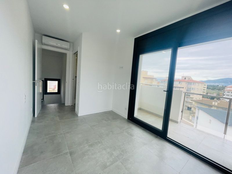 Foto b5e2a2c5-55b0-4ee5-852b-fe5d1999a15e. Dúplex a punta llevant 12 a Santa Margarida Roses