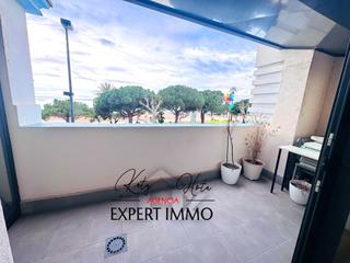 Appartement  De rhode. En venta  apartamento contemporáneo en primera línea con vistas