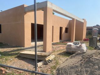Haus in Onze de setempbre 6. Venta  villa nueva de una planta en vilamacolum