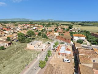 Casa a Onze de setempbre 6. Nueva construcci�n llave en mano en una sola planta  3 dormitori