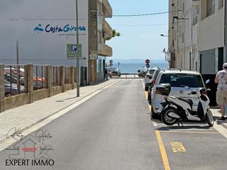 Apartament  La llotja. Local acondicionado como apartamento a 80m de la playa  centro d