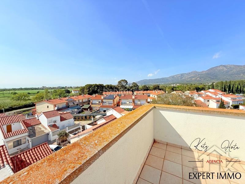 Foto f5528c1a-7f77-4b4d-a4bc-1e55aad48e80. Dachwohnung mit heizung parking pool in Nord Roses