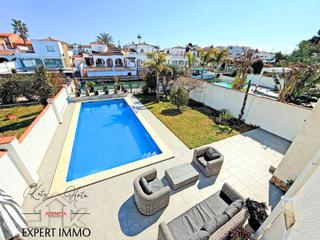 House  Falconera. Impresionante marina con amarre en empuriabrava  ubicación excep