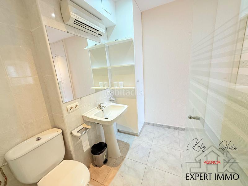 Foto e02440fd-4f24-46e9-88bb-e2b175c592f6. Apartamento especial rentabilidad apartamento estudio independiente con licencia turística en Roses