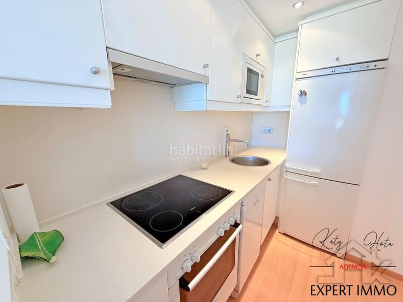 Foto 7b4749d8-f736-4681-97a5-480f380bc602. Àtic amb calefacció piscina a Santa Margarida Roses