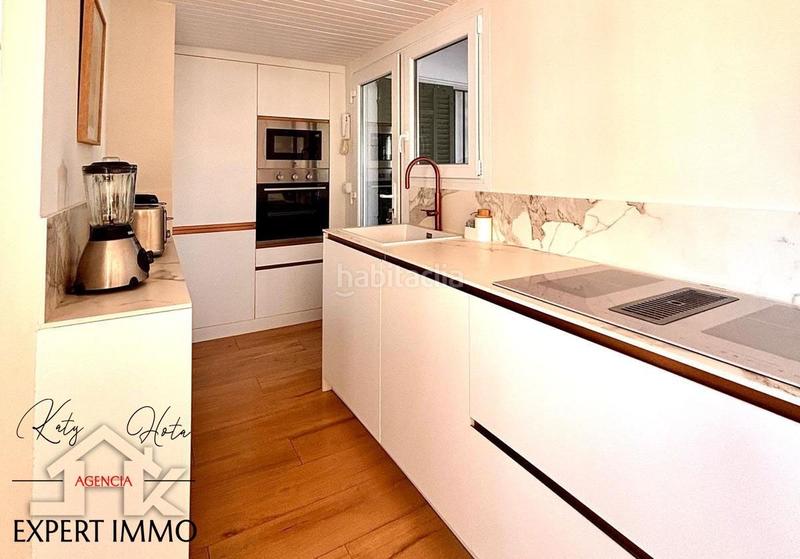 Foto 606ed137-3734-4f64-9a8e-37f408fa58d9. Casa à la venta villa con atraque , costa brava, barrio falconera en Empuriabrava