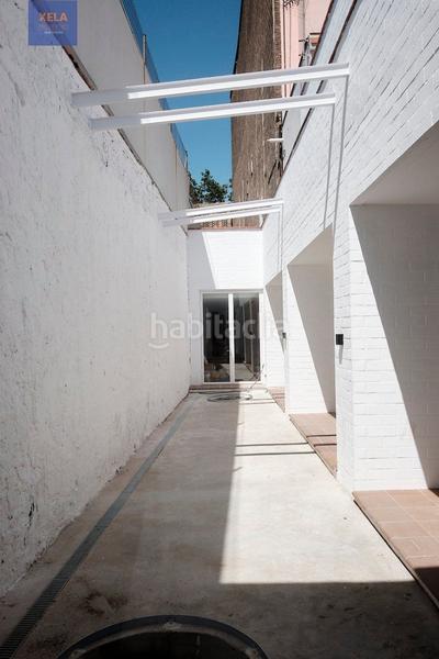 Foto 01502c10-312c-4448-936b-a70cec555010. Local comercial distrito 22 local en rentabilidad en Barcelona