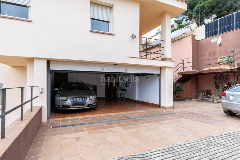 Foto 67d87fa8-83aa-4430-9aa9-9cff0813304b. Casa con riscaldamento parcheggio piscina in Mas Ram Badalona