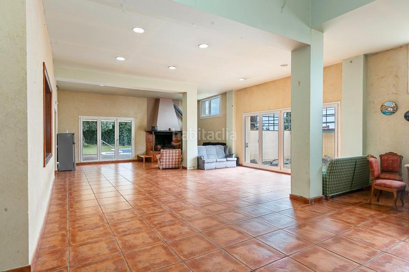 Foto ee74ff9b-bbf7-43bd-8821-1f3f1012fb69. Casa con riscaldamento parcheggio piscina in Mas Ram Badalona