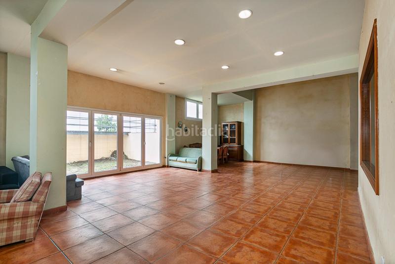 Foto ef87bdaf-b6f1-4fa8-947c-659b4b8191b4. Casa con riscaldamento parcheggio piscina in Mas Ram Badalona