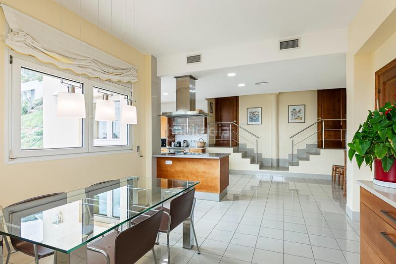 Foto f412dda9-ca2d-428a-b071-8e870cbb6c65. Casa con riscaldamento parcheggio piscina in Mas Ram Badalona