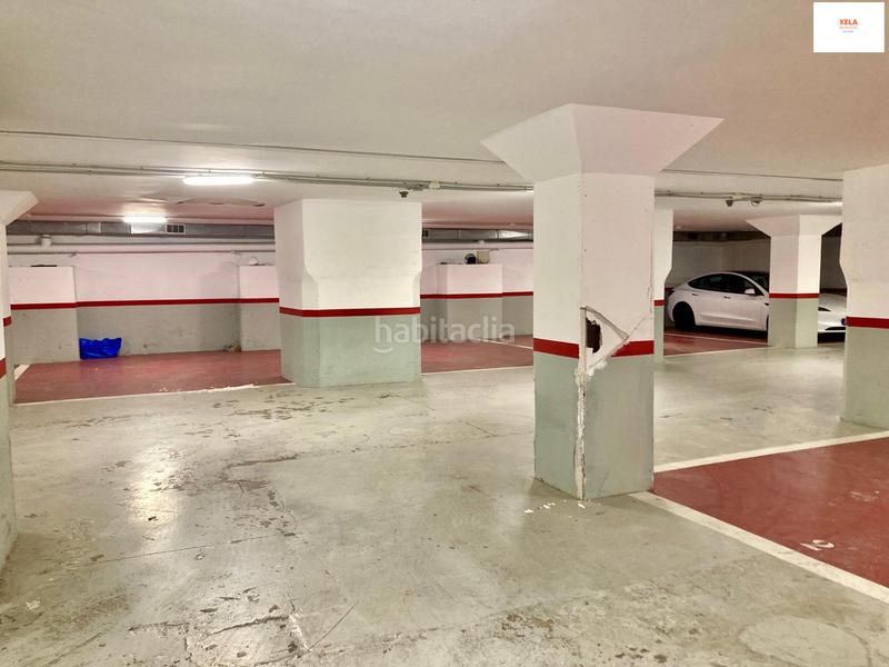 Foto 0a9dc5c3-e3d8-4a1d-9020-bd575a6638ce. Alquiler oficina distrito 22 edificio totalmente libre. en Barcelona